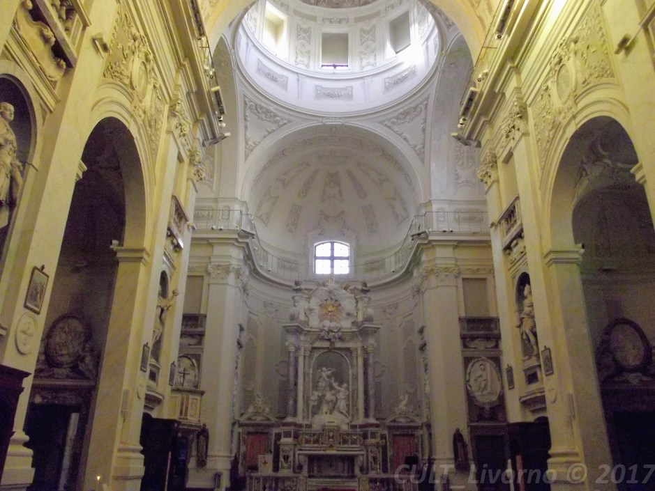 interno chiesa